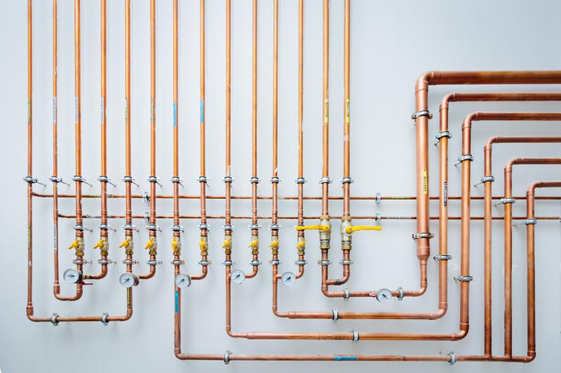 Tuyauterie industrielle, quels mat&eacute;riaux choisir pour une durabilit&eacute; maximale ?